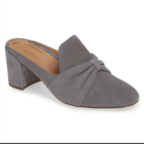 Vionic Shoes - NWOT Vionic Plaza Presley Mules Gray Size 8